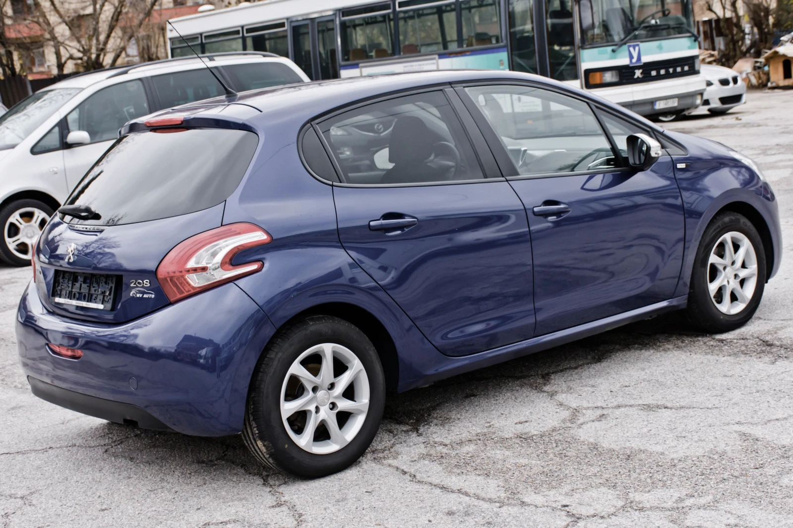 Peugeot 208 1.6 BLUE HDI - NAVI - STYLE   - изображение 7