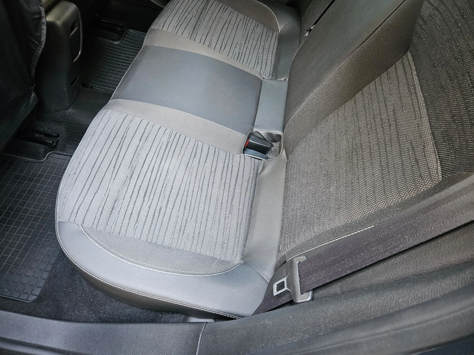 Opel Astra J - изображение 10