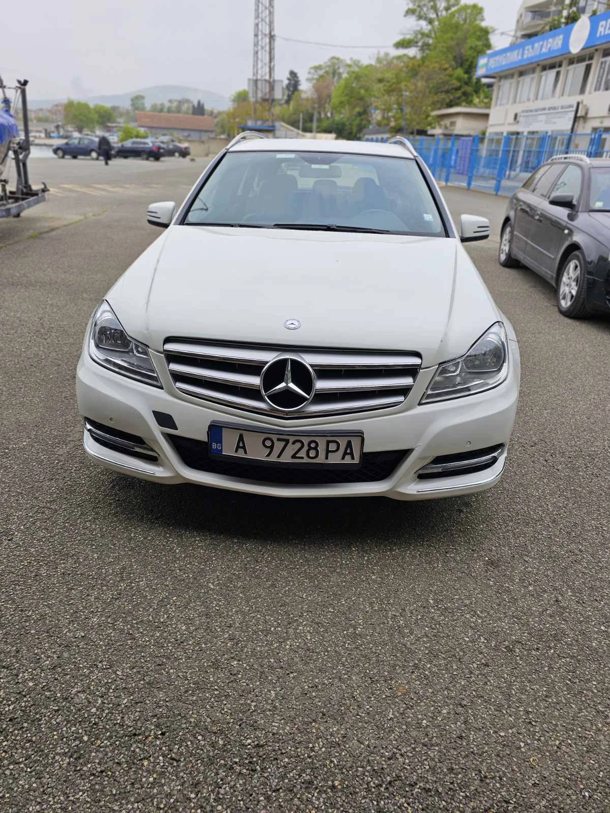 Mercedes-Benz C 220 2.2 - изображение 6