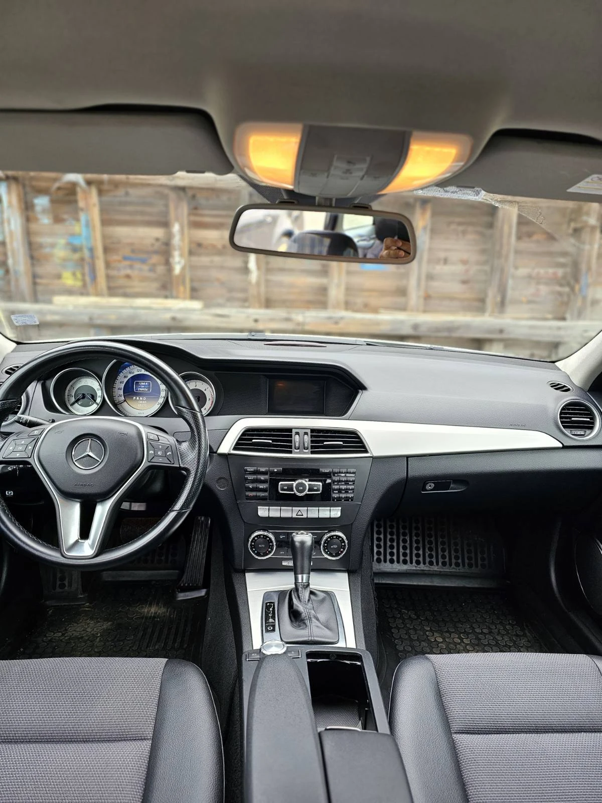 Mercedes-Benz C 220 2.2 - изображение 10