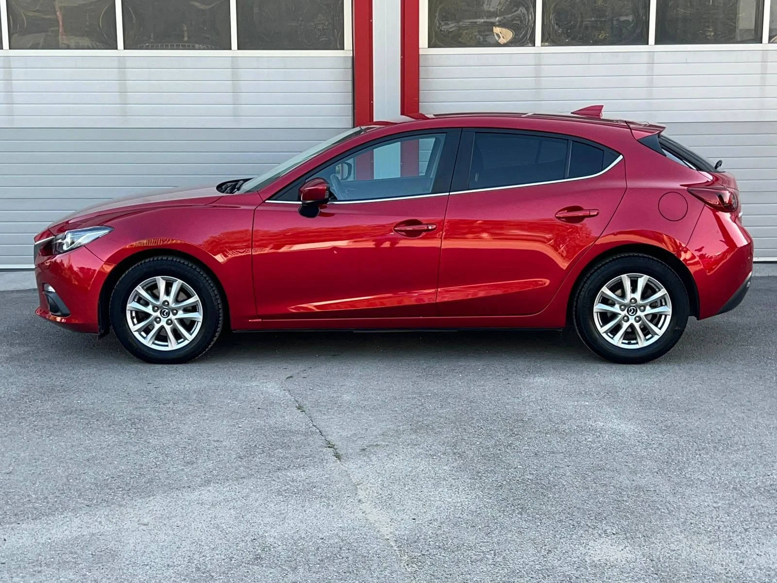 Mazda 3 1.5D SKY ACTIVE AUTOMATIK START STOP NAVI EVRO 6B  - изображение 6