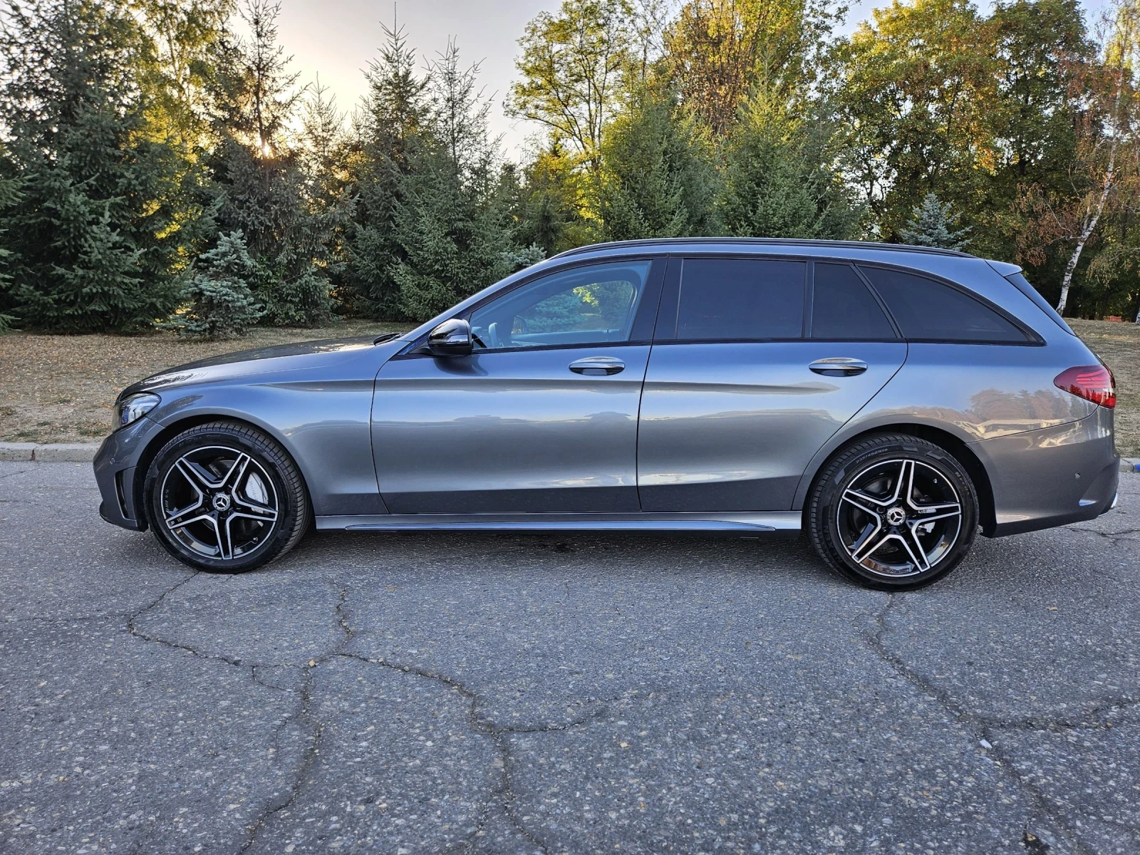 Mercedes-Benz C 300 4MATIC/AMG PACK/NAVI - изображение 3