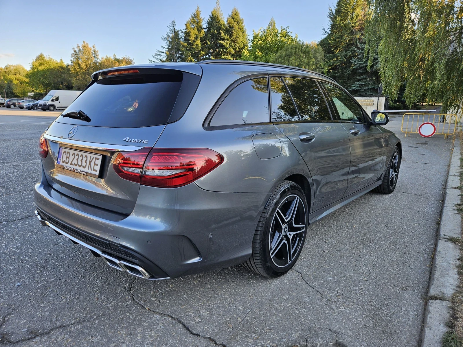 Mercedes-Benz C 300 4MATIC/AMG PACK/NAVI - изображение 6