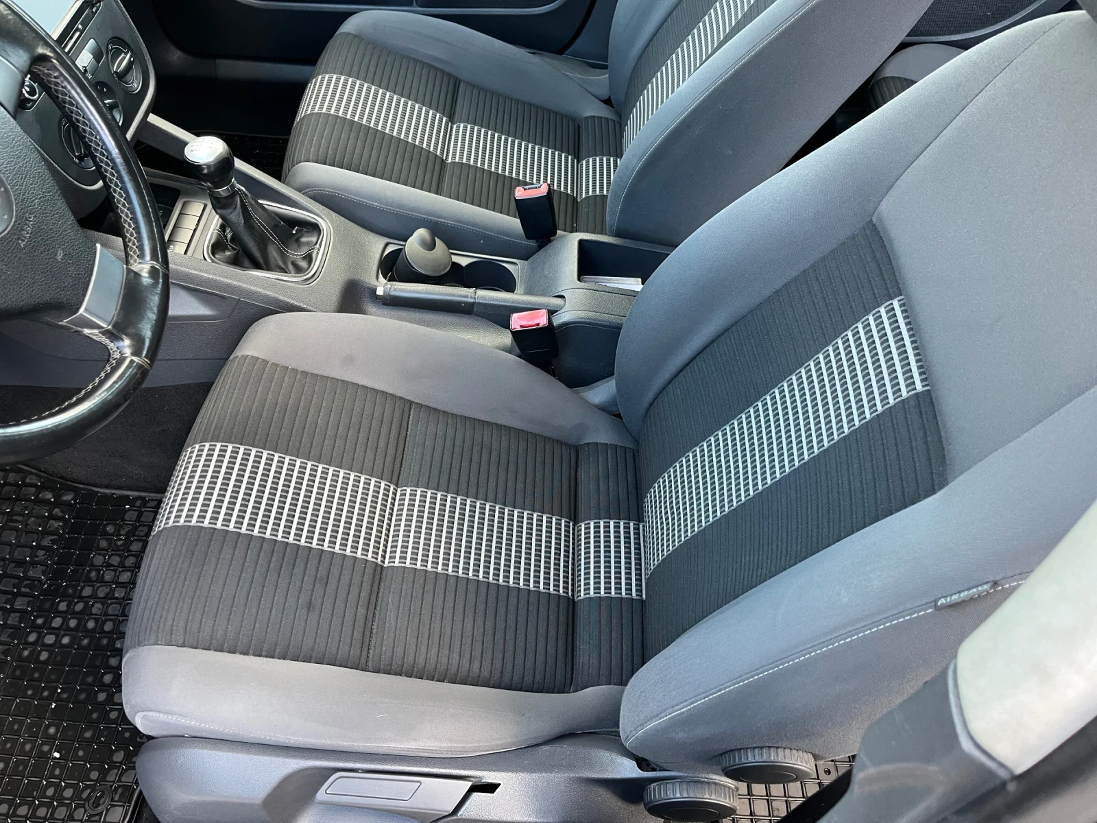 VW Golf Golf5 1.4i - изображение 7