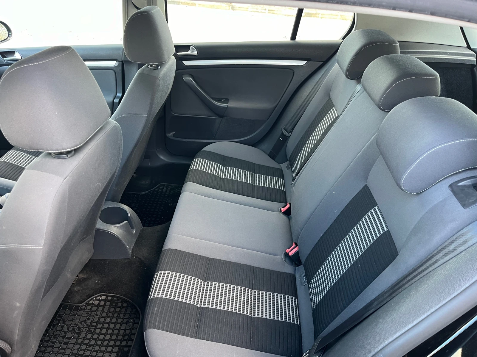 VW Golf Golf5 1.4i - изображение 9