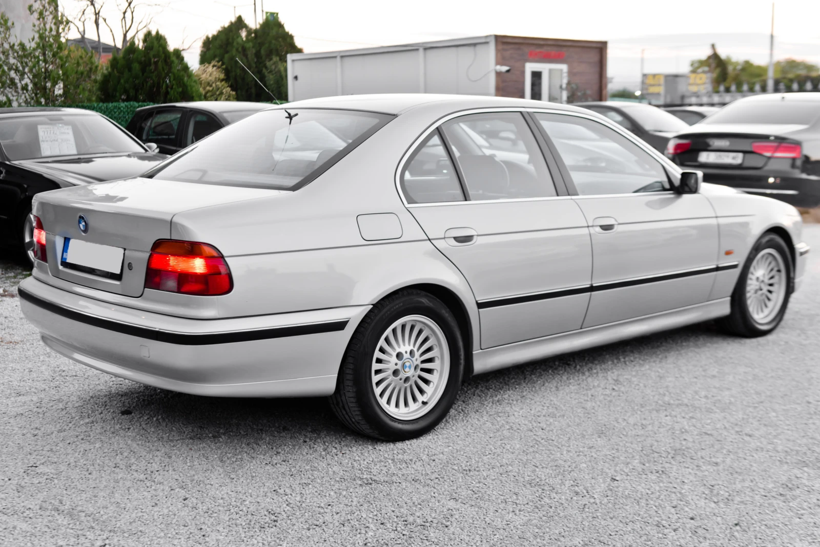 BMW 528 I gaz 177000km - изображение 5