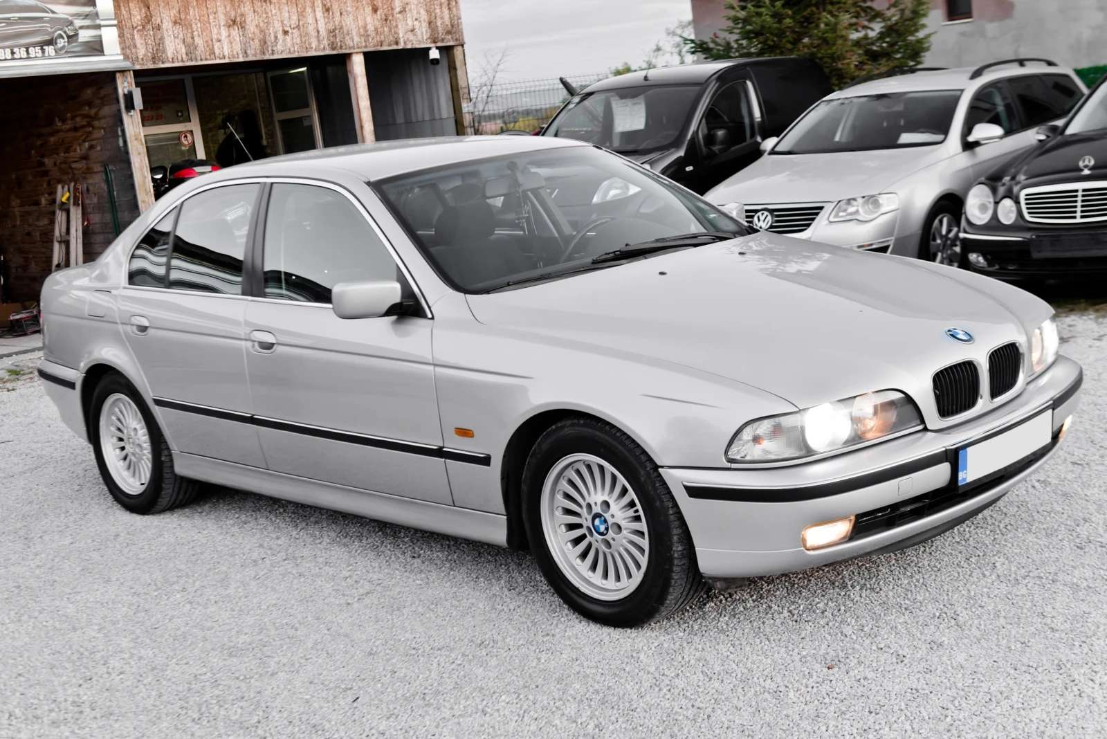 BMW 528 I gaz 177000km - изображение 4