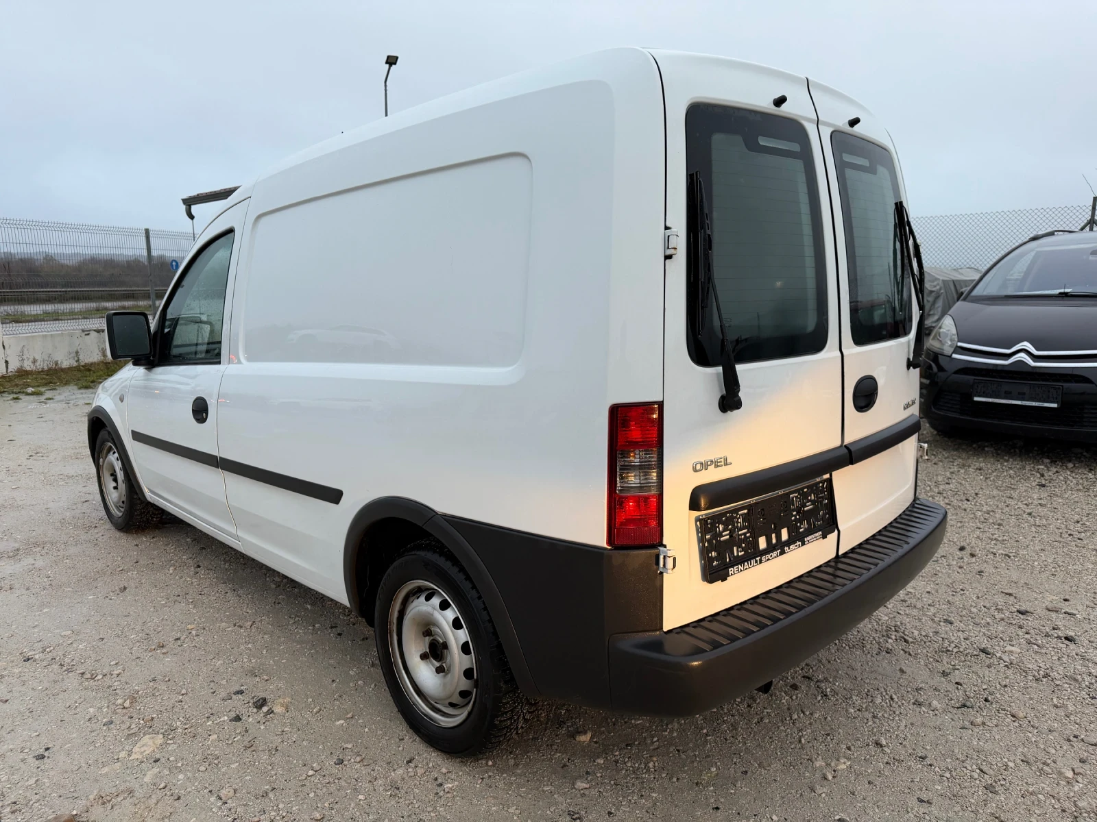 Opel Combo 1.4/90кс Климатик  - изображение 5