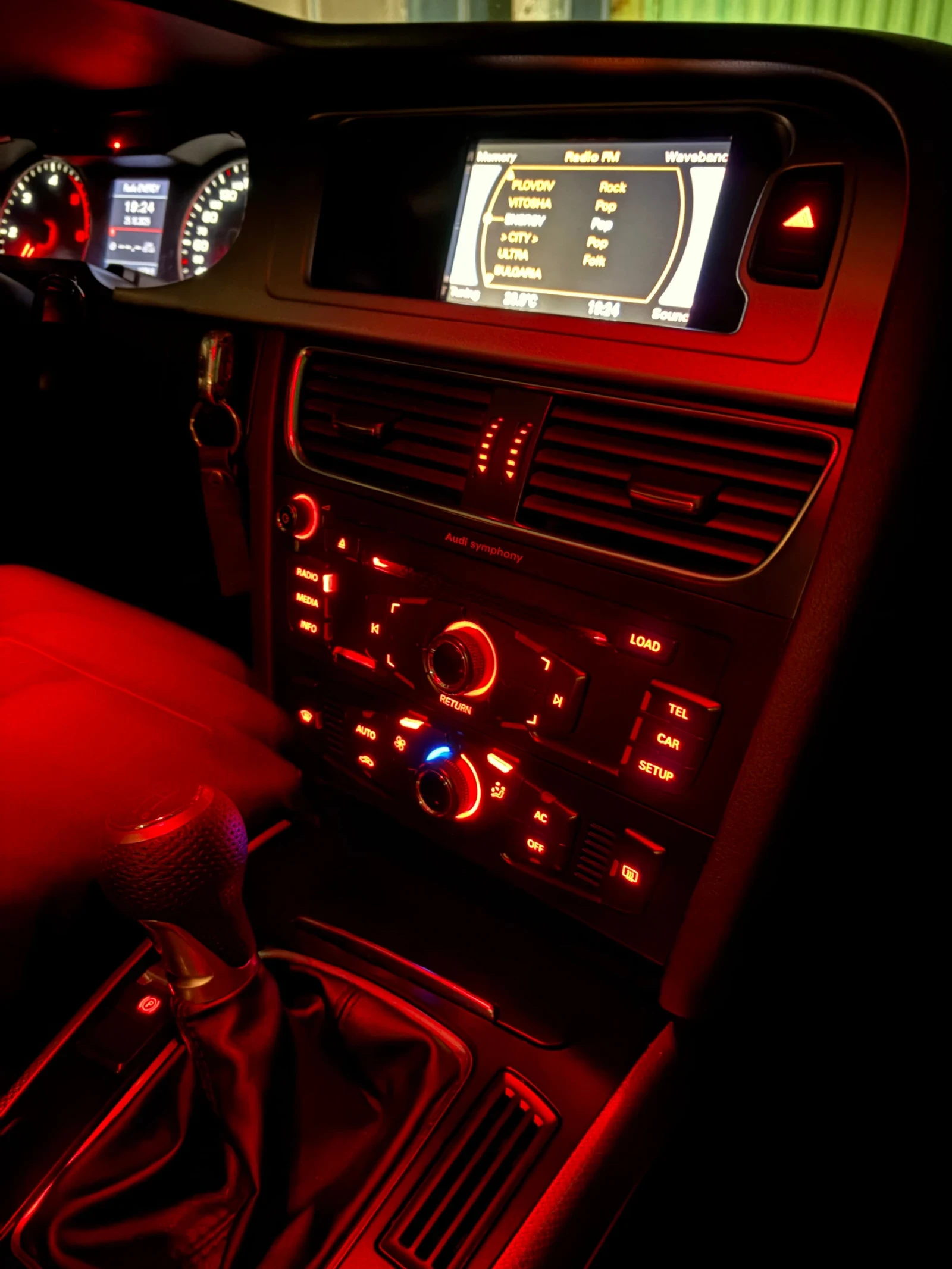 Audi A4 2.0 143 hp | Mobile.bg   11