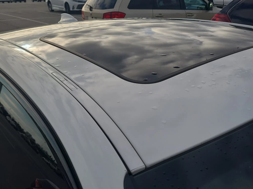 BMW 330 * 330i xDrive * CARFAX * ����������� | Mobile.bg � ����������� 16