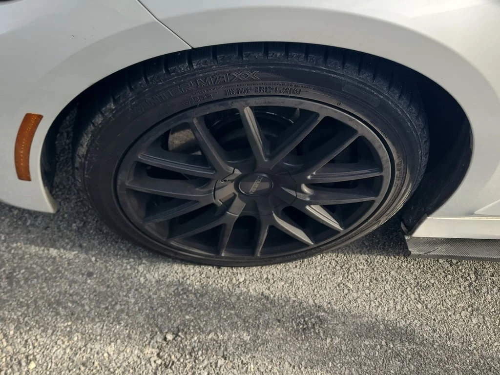 BMW 330 * 330i xDrive * CARFAX * ФИНАНСИРАНЕ - изображение 6