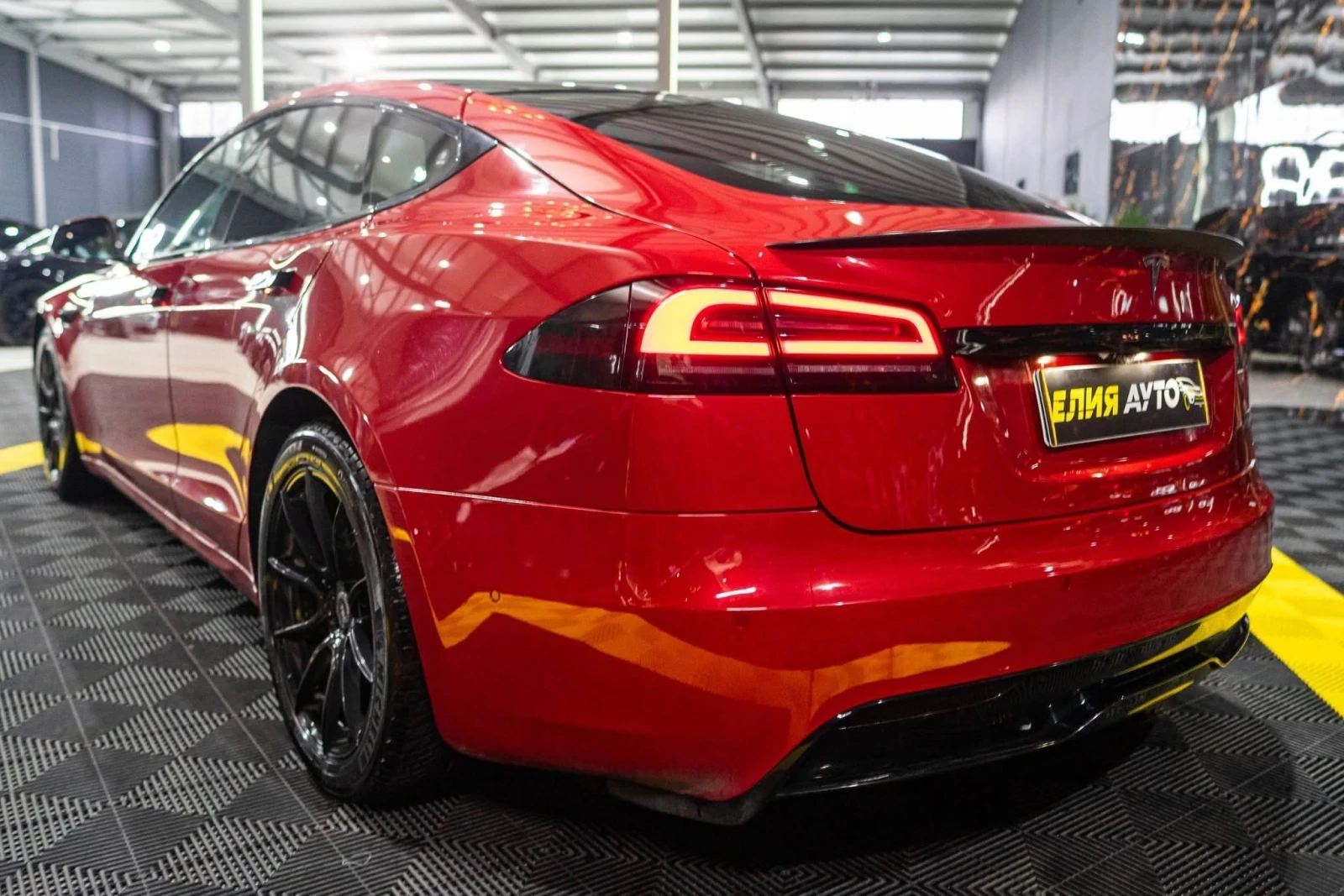 Tesla Model S PLAID 1020HP HD LED 360 ПАНО CARBON ЛИЗИНГ 100% - изображение 6