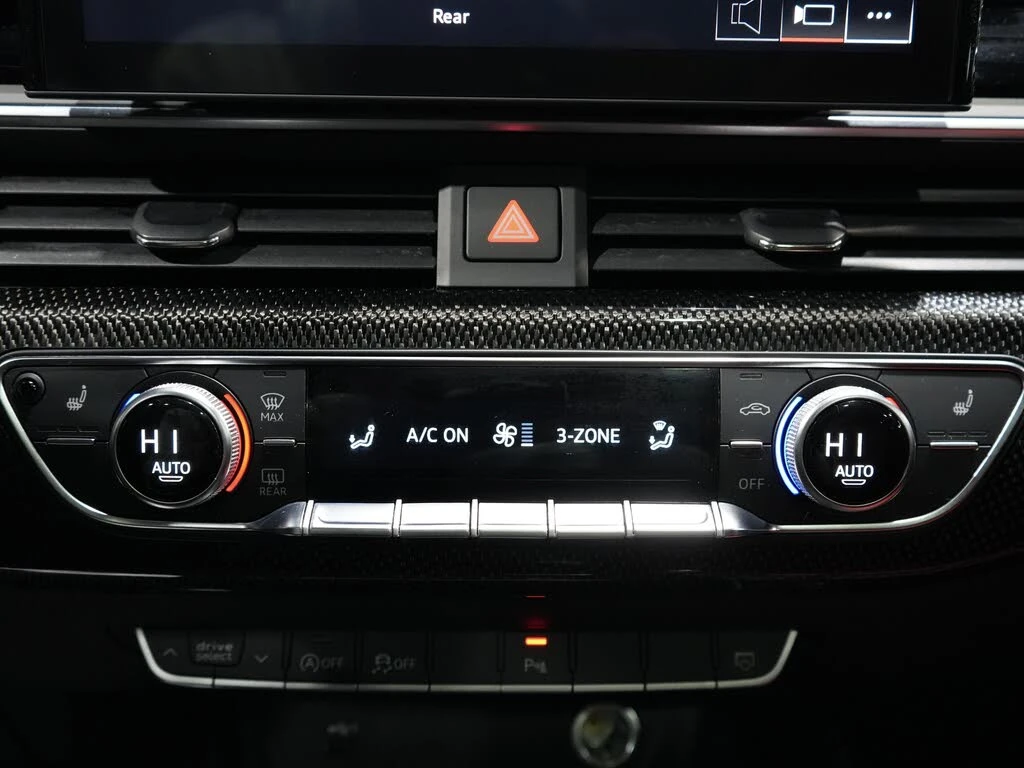 Audi S5 Sportback* TFSI quattro* АвтоКредит* (ЦЕНА ДО БГ) - изображение 10