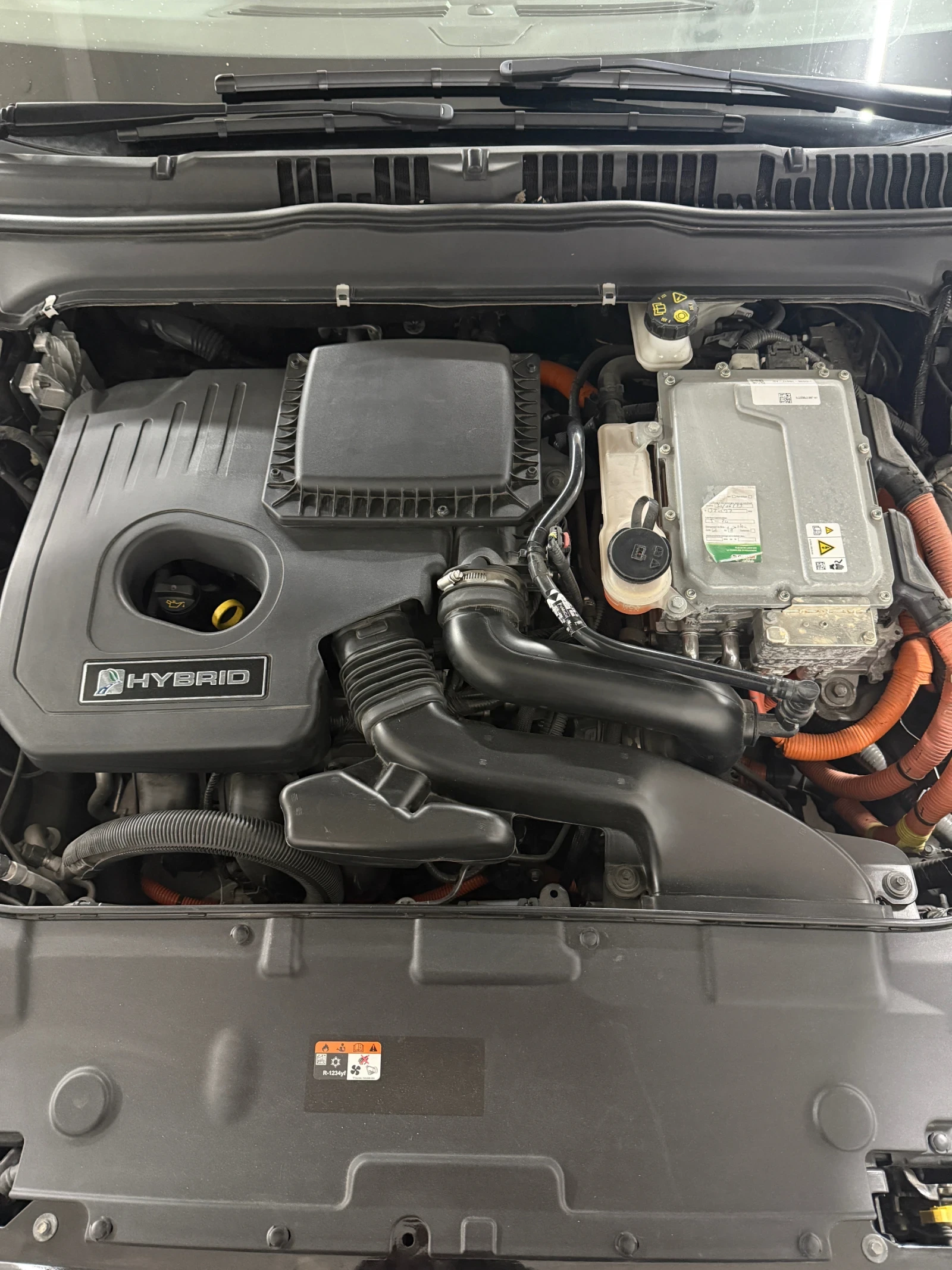 Ford Mondeo 2.0 HYBRID 36K km, снимка 17 - Автомобили и джипове - 53724121