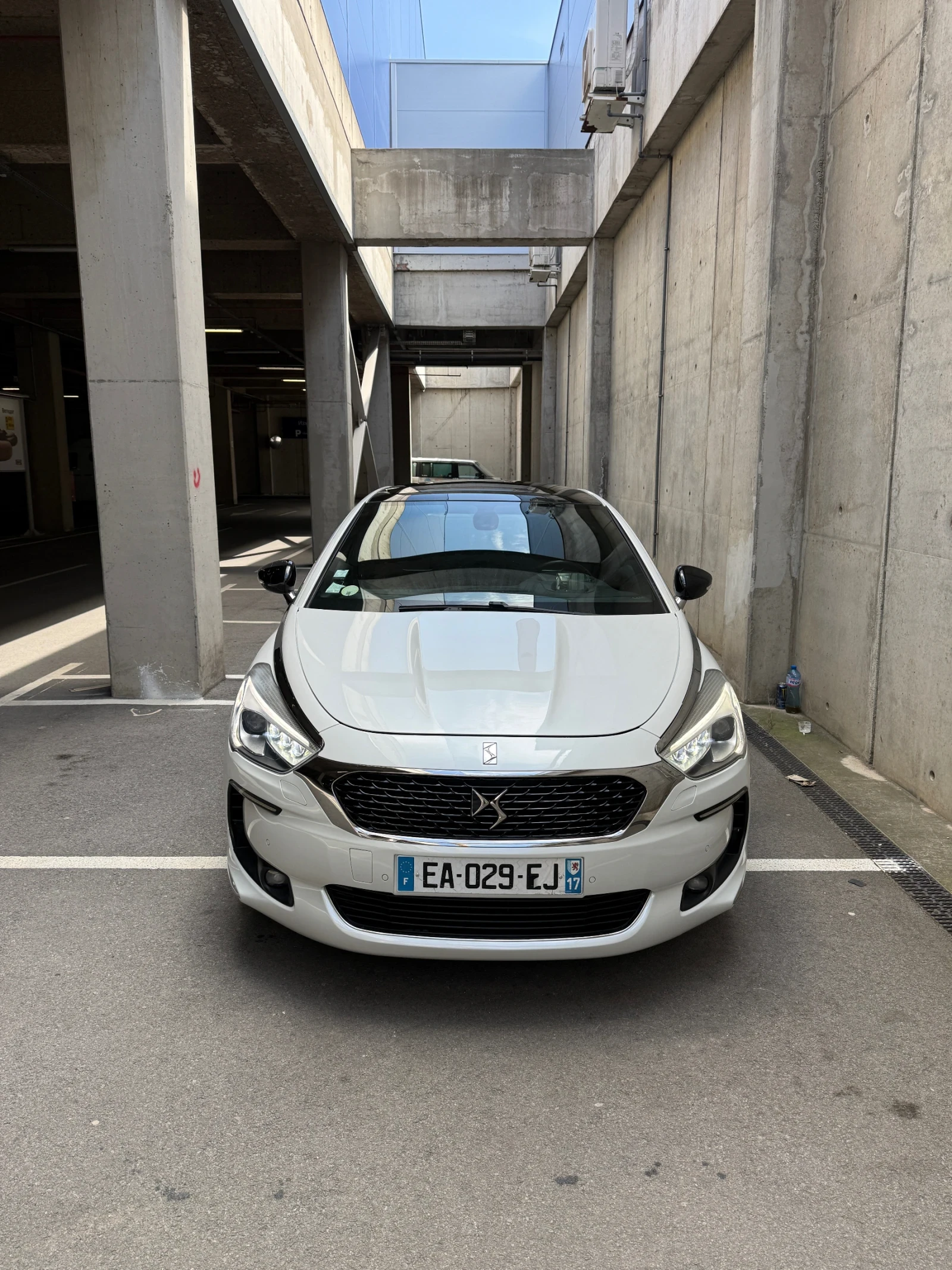DS DS 5 2.0 HDI 180, снимка 2 - Автомобили и джипове - 53724121