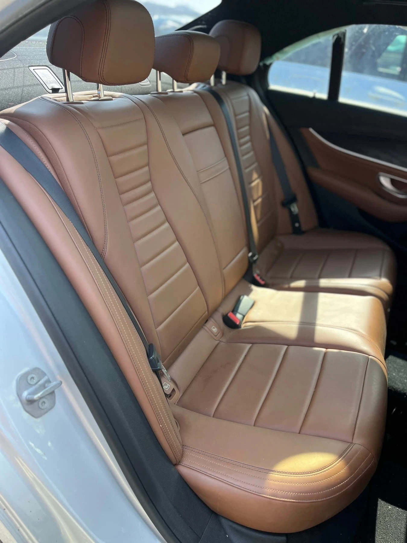 Mercedes-Benz E 300 274, снимка 15 - Автомобили и джипове - 53835792