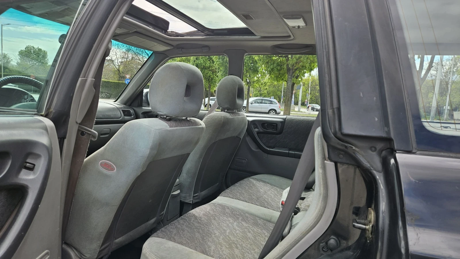 Subaru Forester, снимка 8 - Автомобили и джипове - 54396718