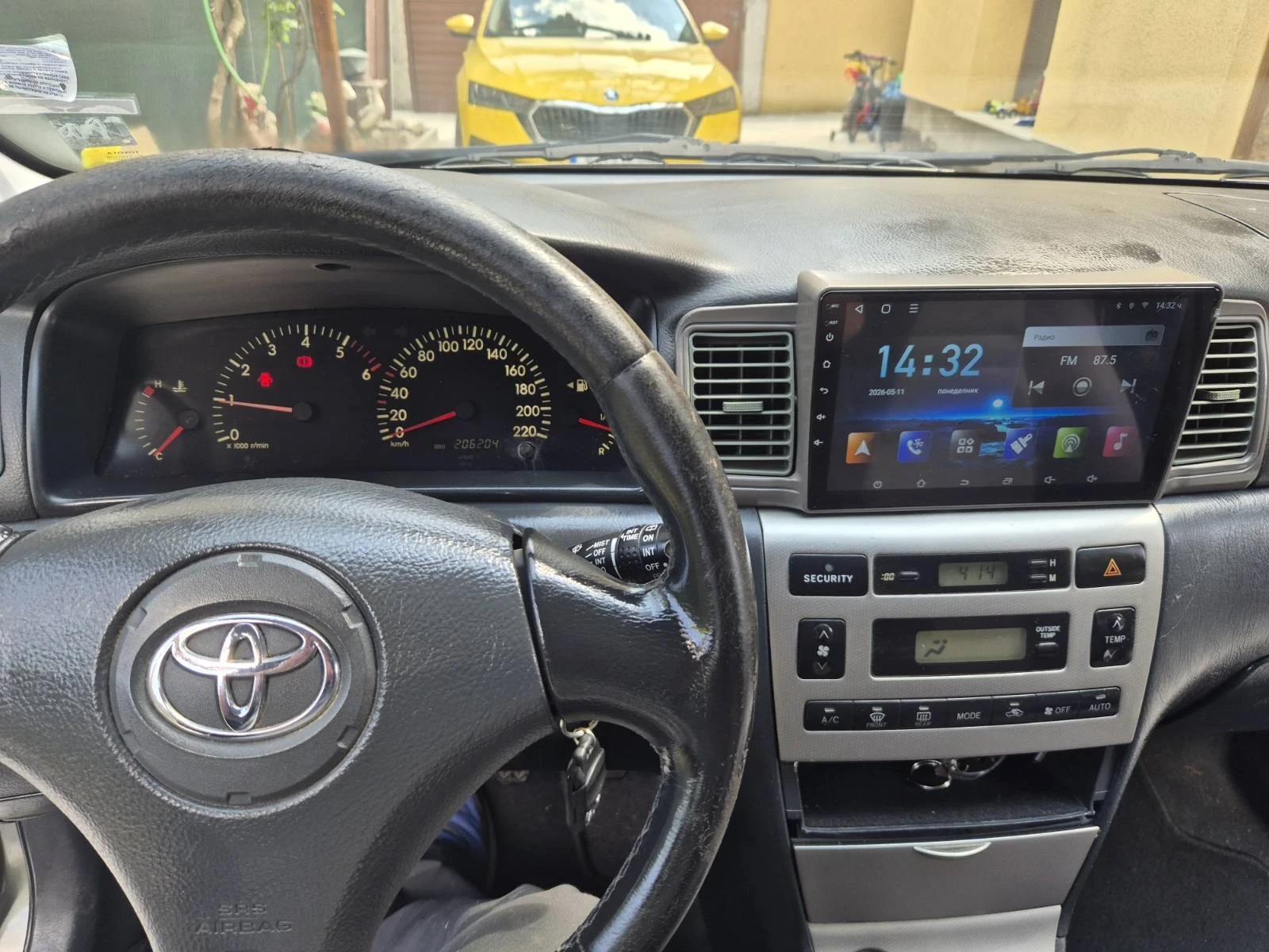 Toyota Corolla, снимка 9 - Автомобили и джипове - 54510489