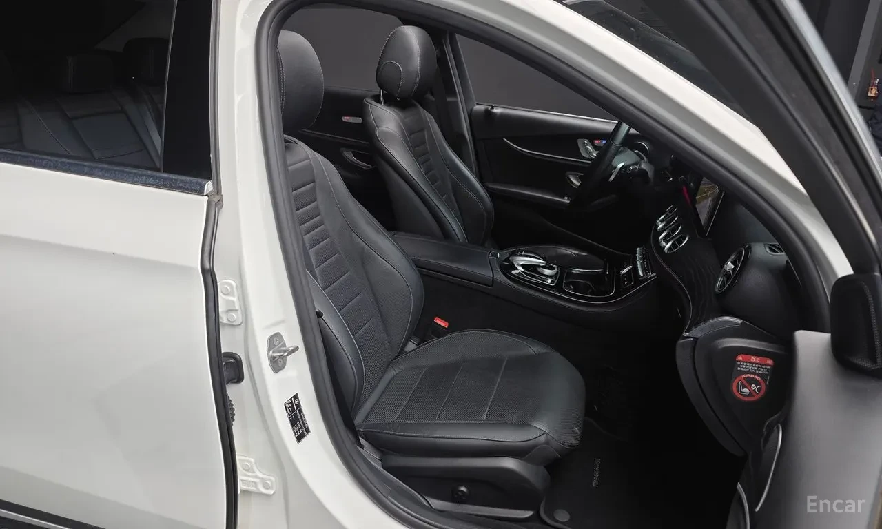Mercedes-Benz E 300 burmester* multibeam led* Parking Assist, снимка 7 - Автомобили и джипове - 54827023