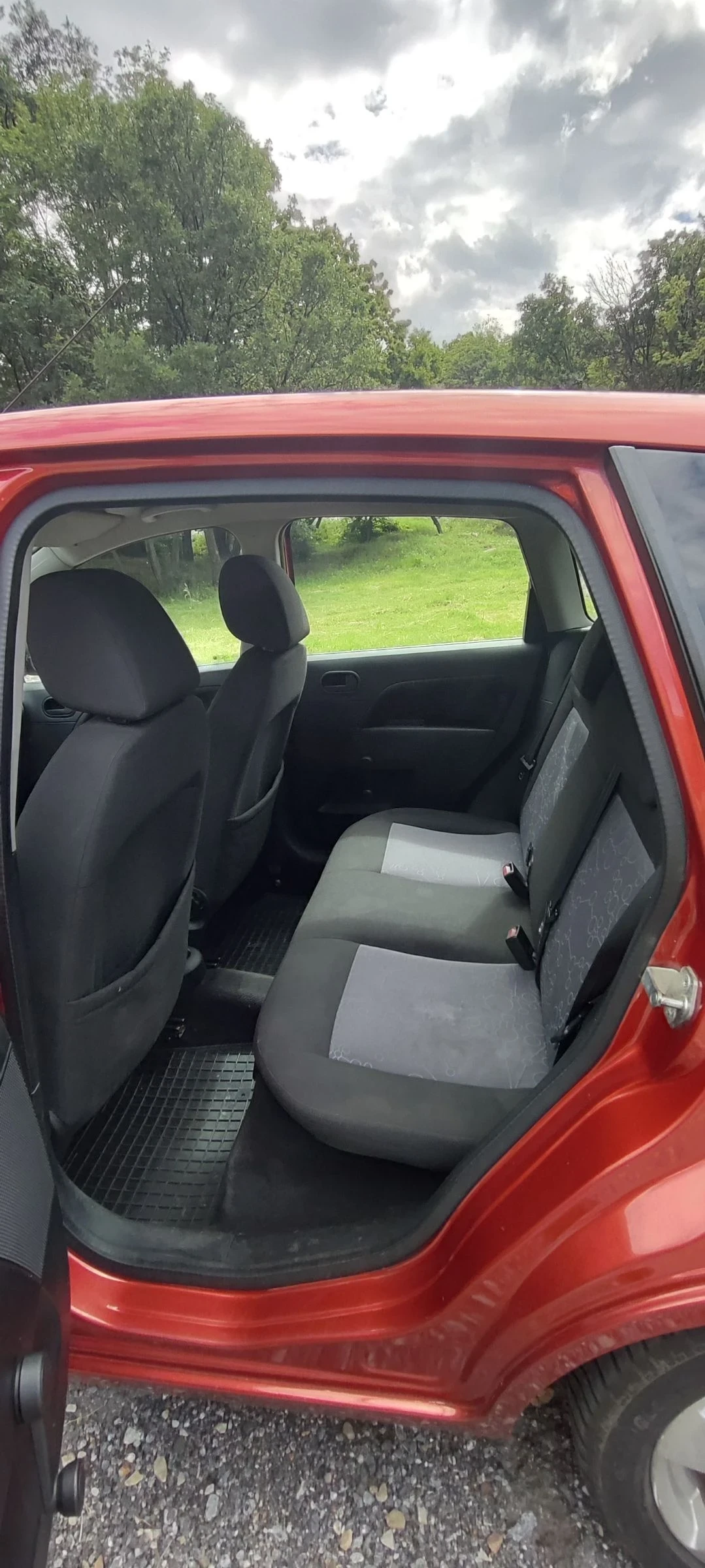 Ford Fiesta, снимка 11 - Автомобили и джипове - 54948261