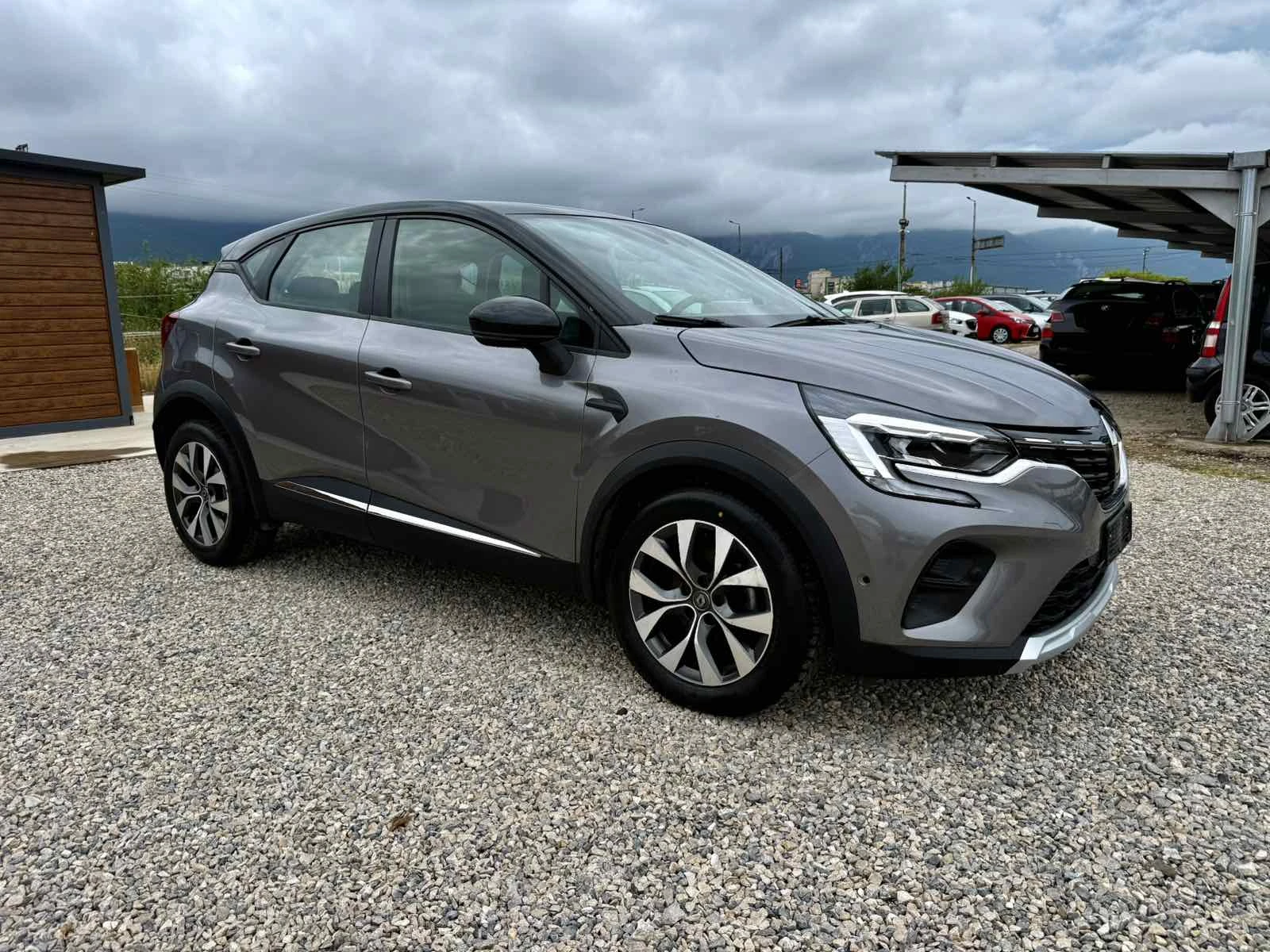 Renault Captur 1.5DCI EURO-6D ТОП, снимка 4 - Автомобили и джипове - 55141545