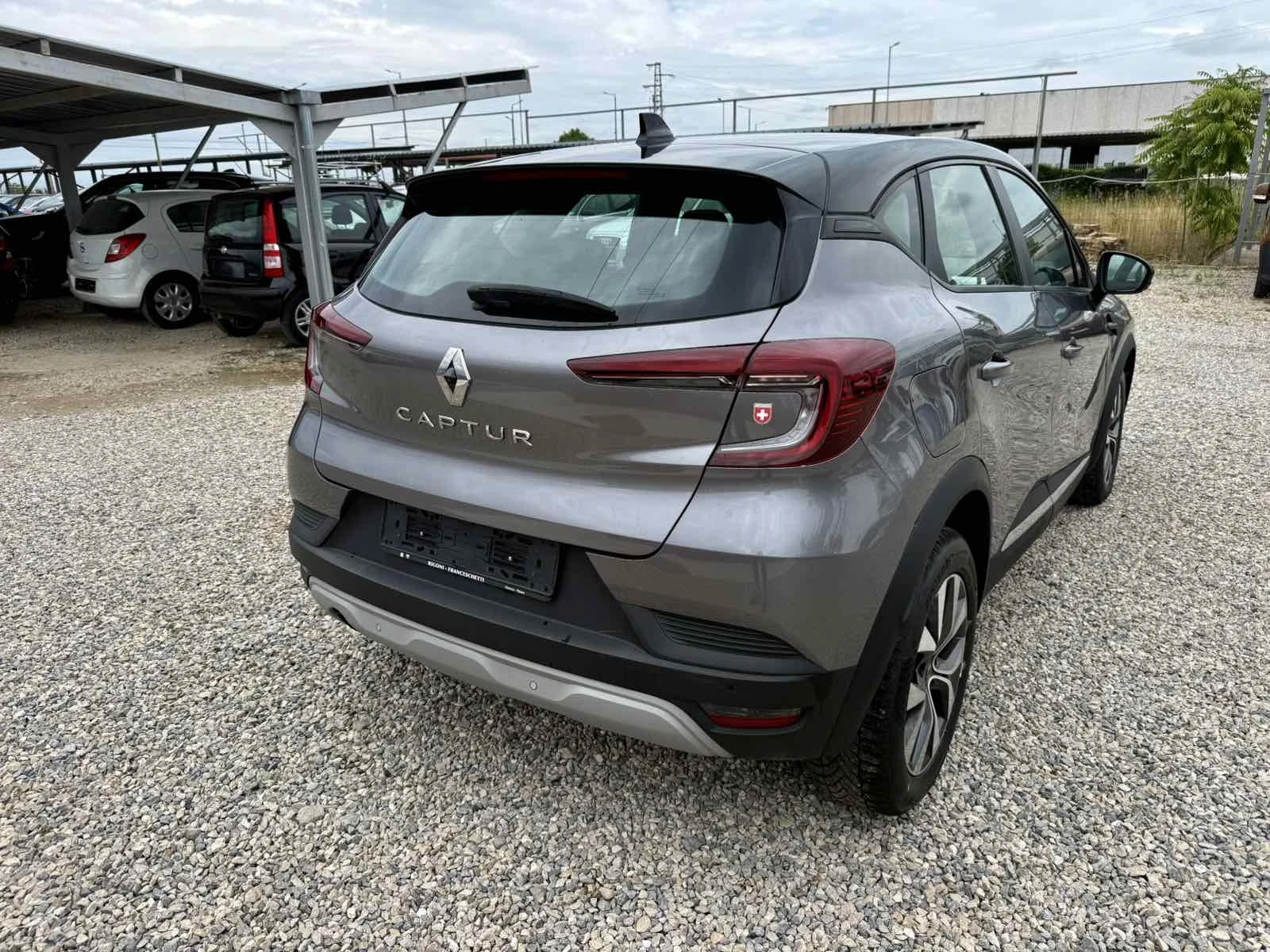 Renault Captur 1.5DCI EURO-6D ТОП, снимка 6 - Автомобили и джипове - 55141545