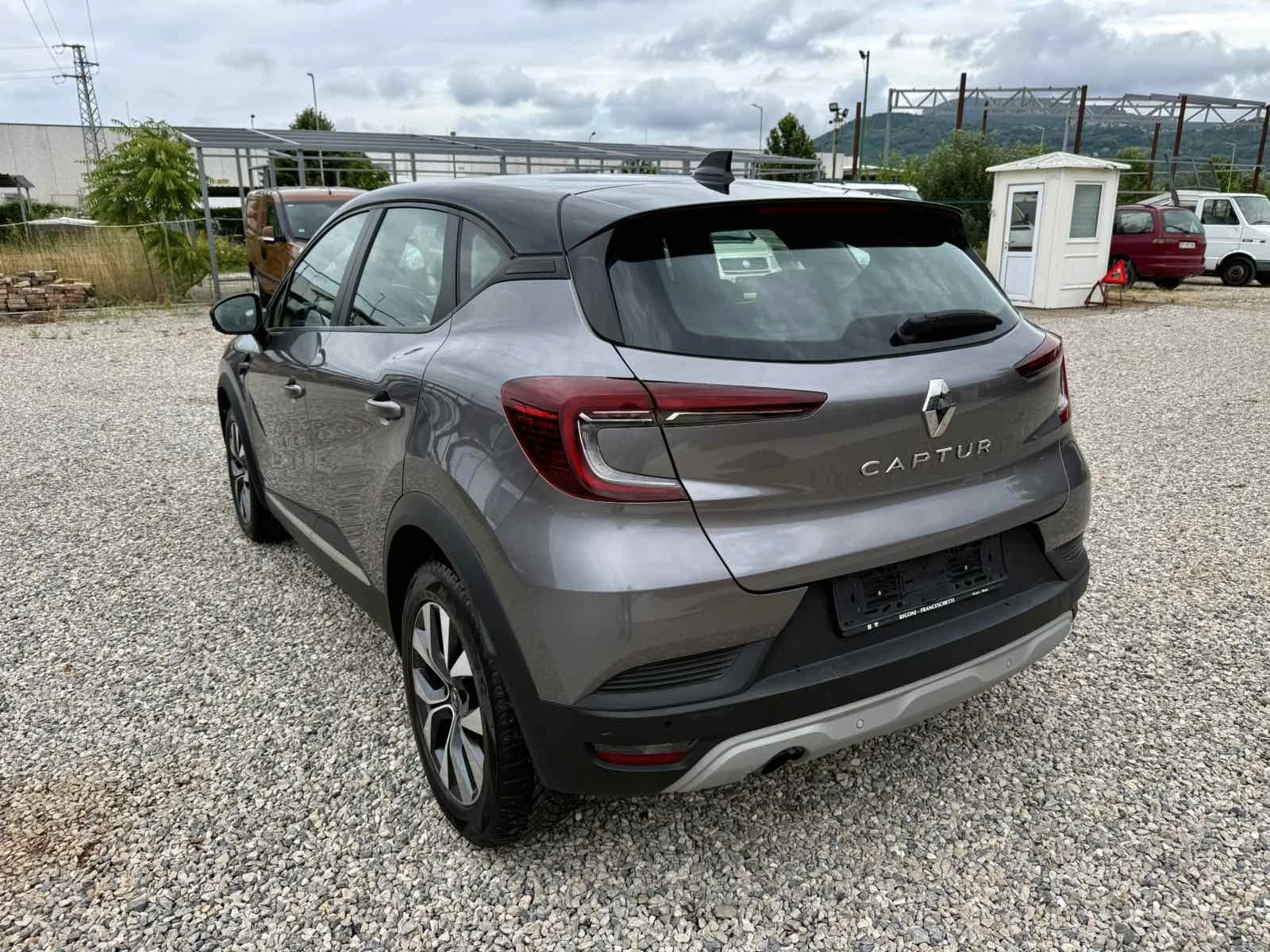 Renault Captur 1.5DCI EURO-6D ТОП, снимка 7 - Автомобили и джипове - 55141545