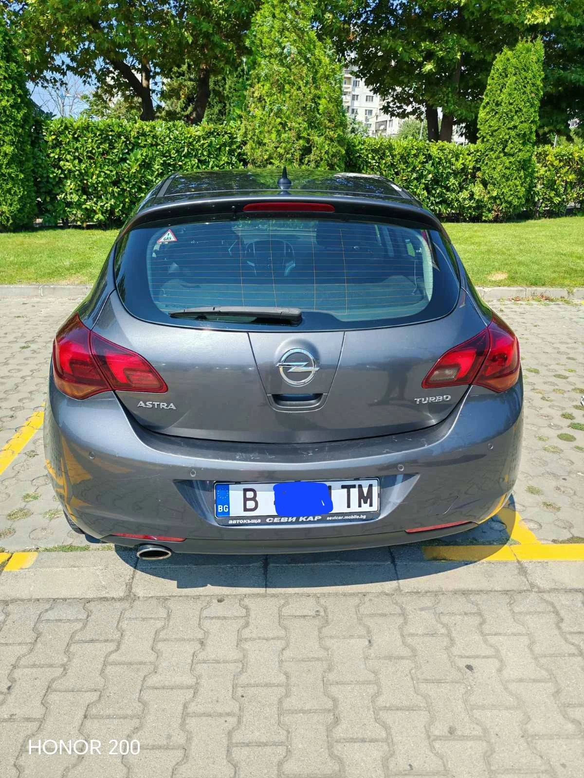 Opel Astra J 1.4 2010г. ГАЗ(вписана), снимка 4 - Автомобили и джипове - 55618719