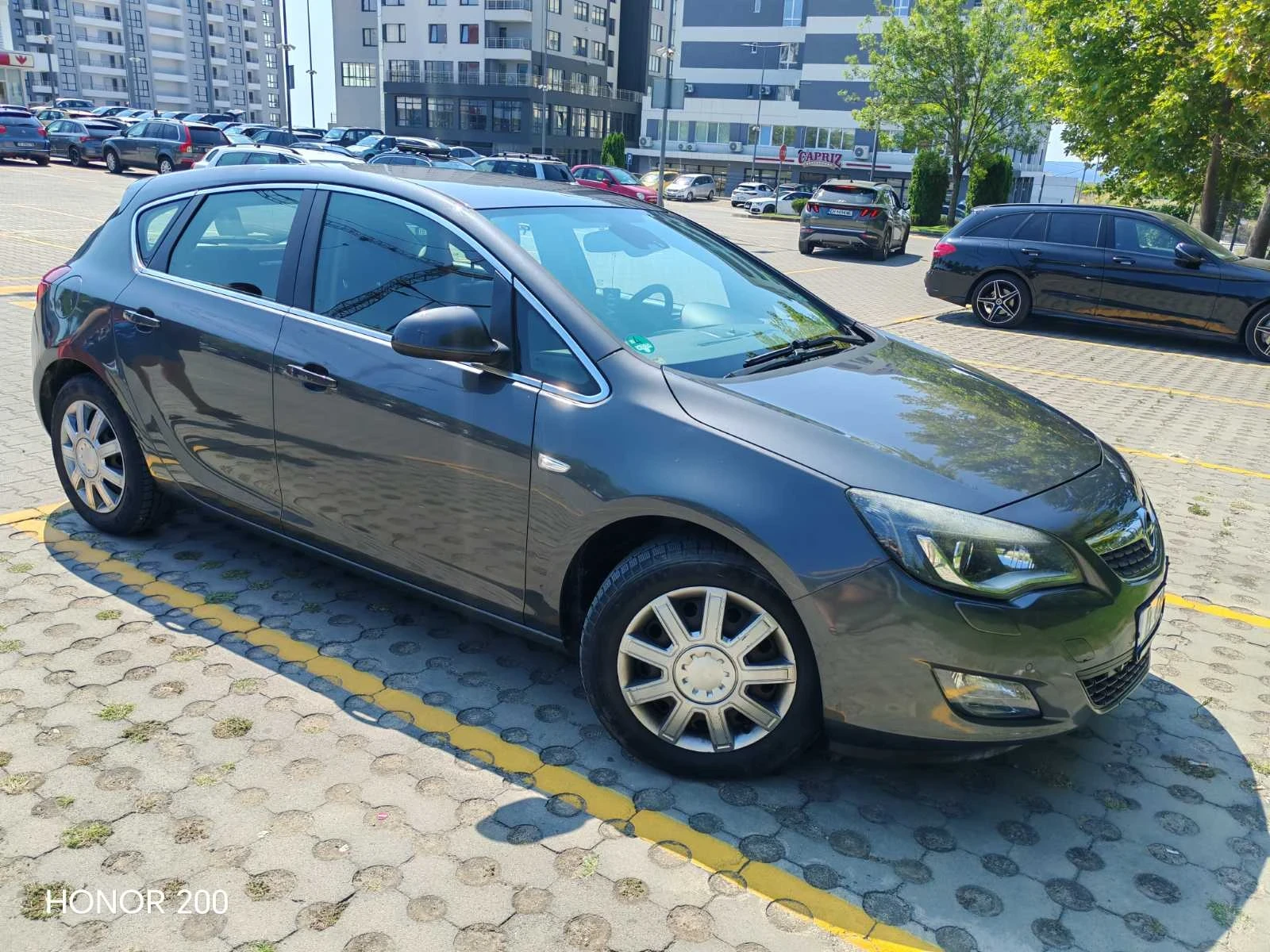 Opel Astra J 1.4 2010г. ГАЗ(вписана), снимка 2 - Автомобили и джипове - 55618719