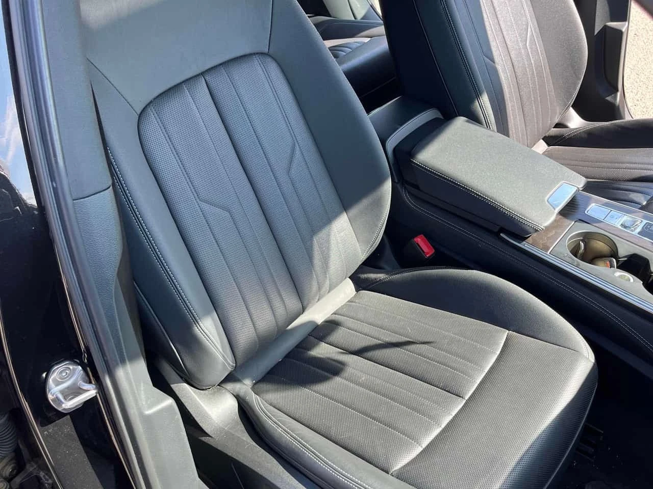 Audi A6 3.0Т * TECHNIK * CARFAX * , снимка 10 - Автомобили и джипове - 55752551
