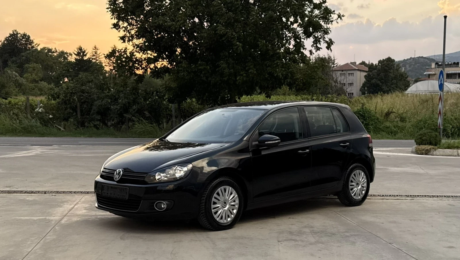 VW Golf