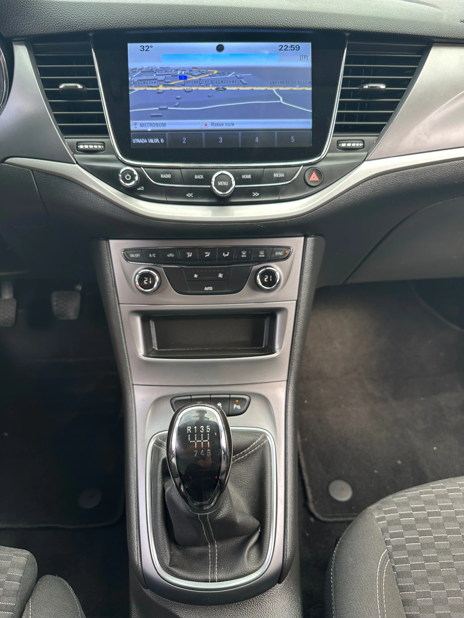 Opel Astra 1.6CDTI | Mobile.bg � ����������� 12