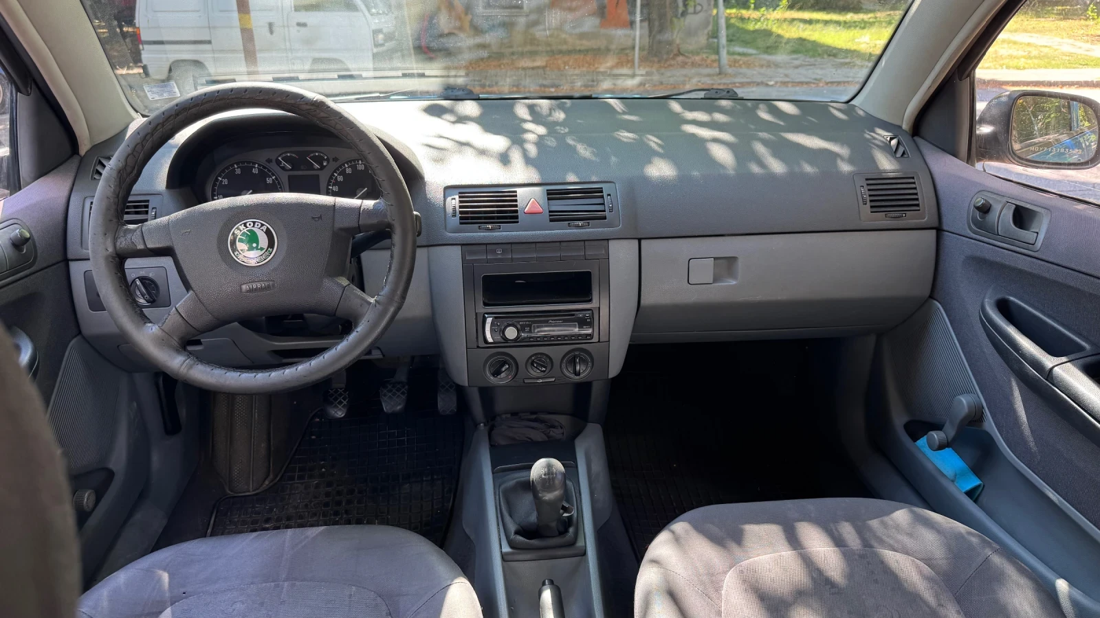 Skoda Fabia, снимка 7 - Автомобили и джипове - 56266767