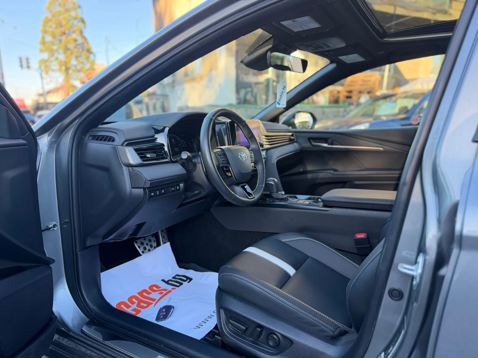 Toyota Camry 2.5 (232 ��) Hybrid AWD e-CVT | Mobile.bg � ����������� 9