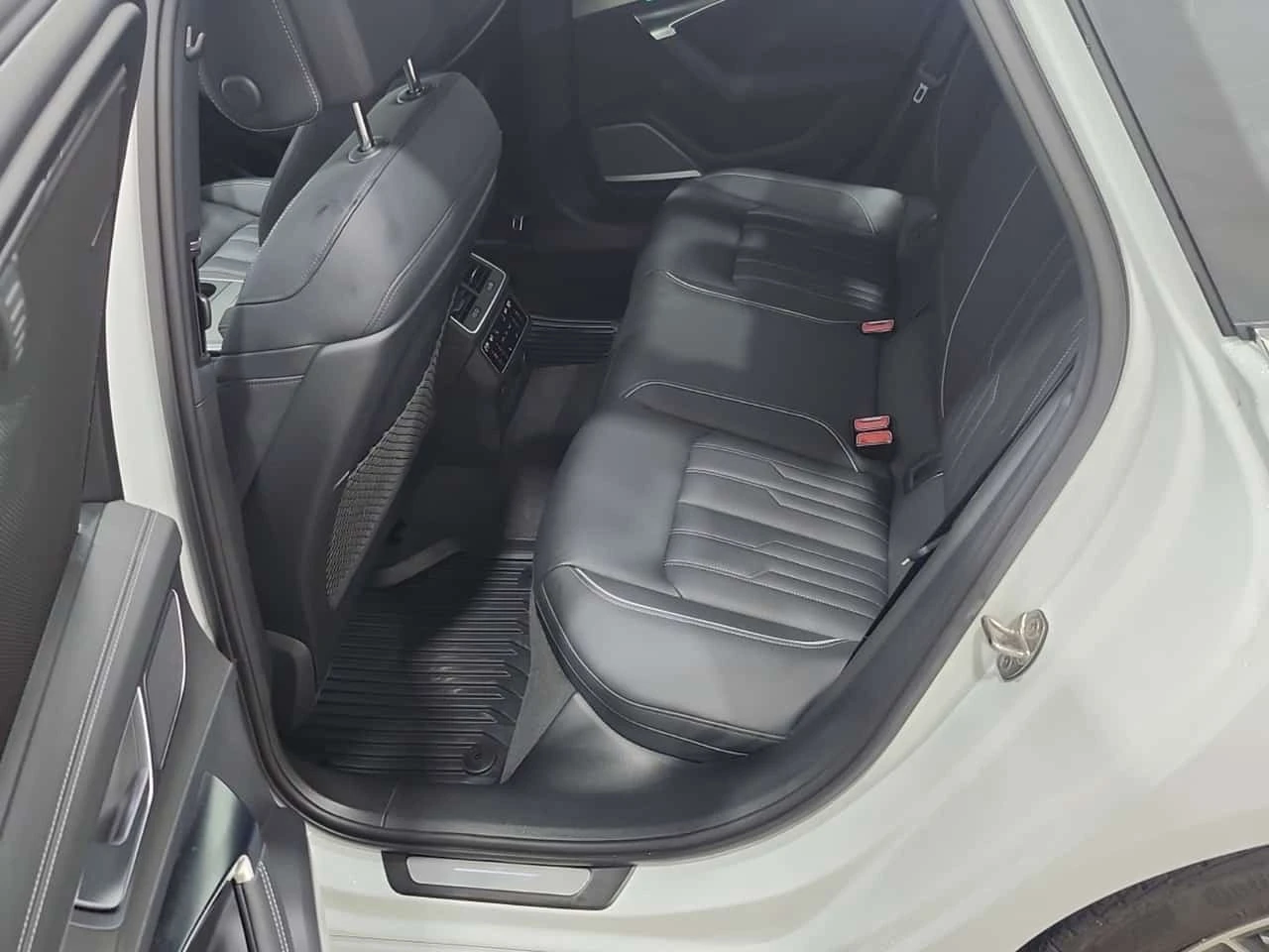 Audi A6 * 55 Tfsi Quattro Technik * CARFAX *  | Mobile.bg � ����������� 12