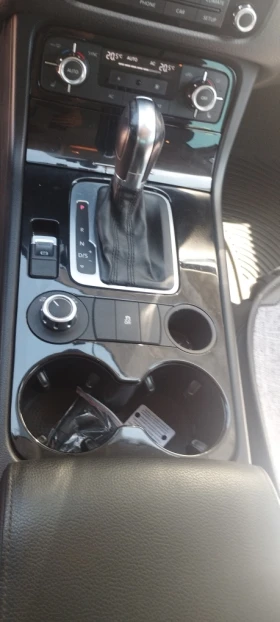 VW Touareg 3.6, снимка 12