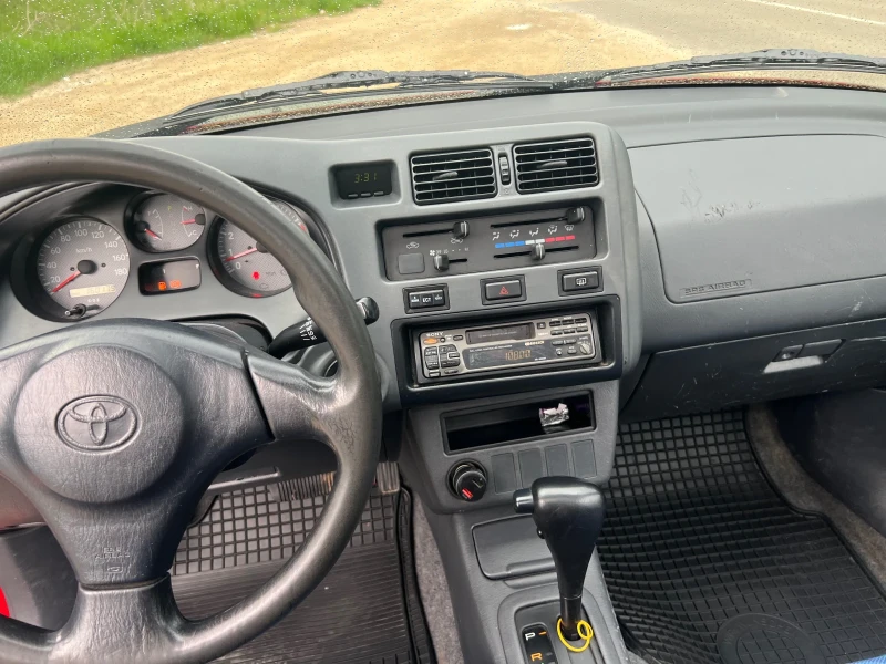 Toyota Rav4, снимка 5 - Автомобили и джипове - 48195385