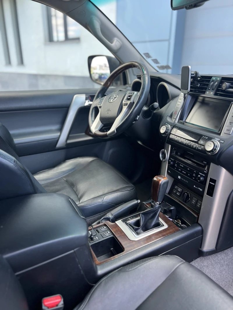 Toyota Land cruiser 150, снимка 11 - Автомобили и джипове - 50080503