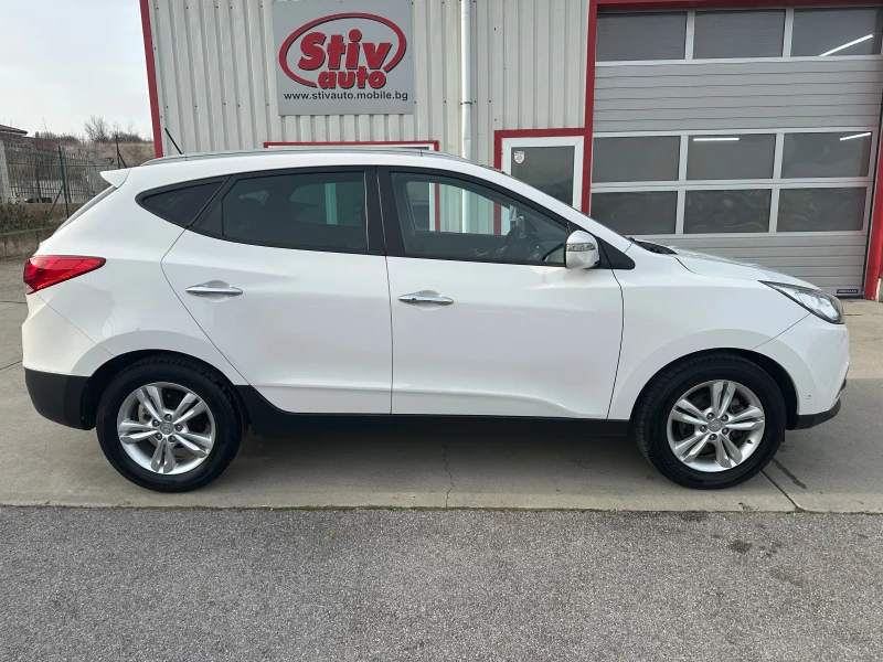 Hyundai IX35 1.7CRDi SENSATION, снимка 7 - Автомобили и джипове - 52924615