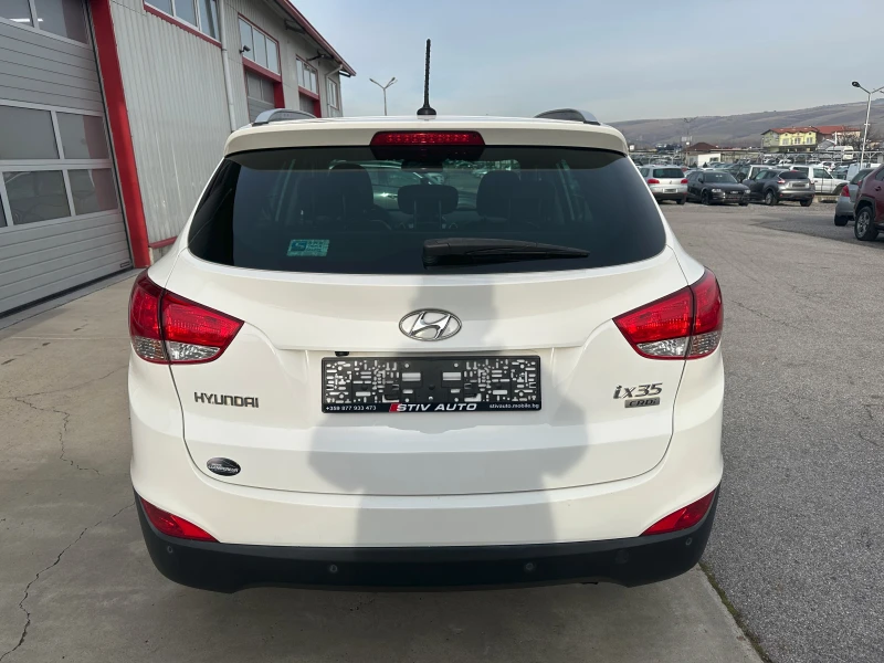 Hyundai IX35 1.7CRDi SENSATION, снимка 5 - Автомобили и джипове - 52924615