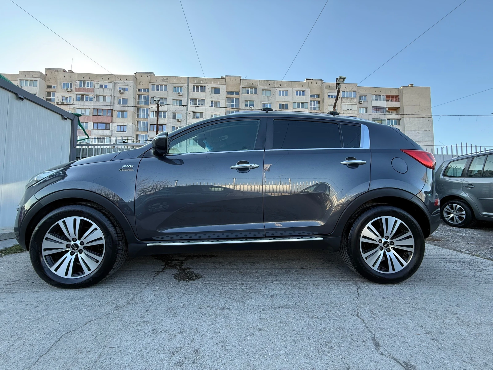 Kia Sportage 2.0CRDi* 184кс* FACELIFT* 4x4* Автоматик* * *  - изображение 3