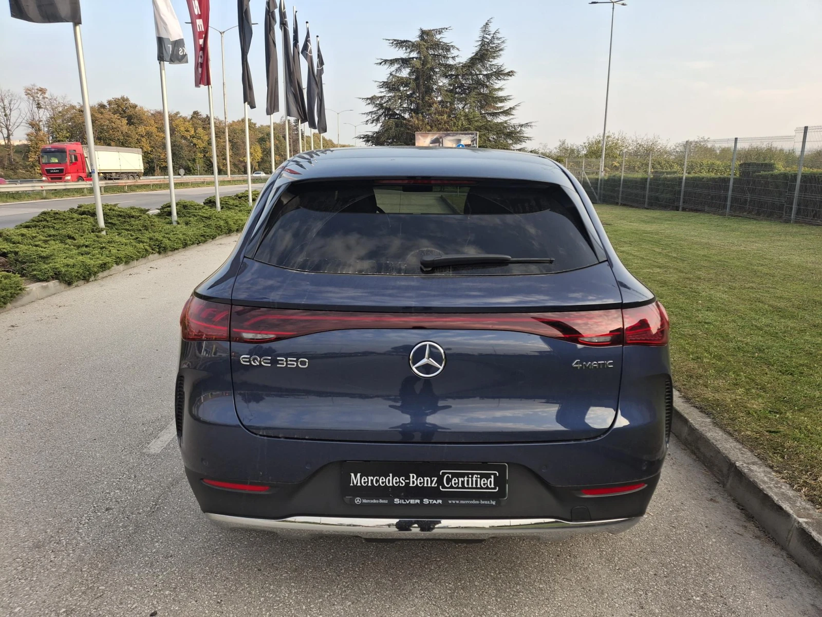 Mercedes-Benz EQE 350 4MATIC SUV - изображение 6