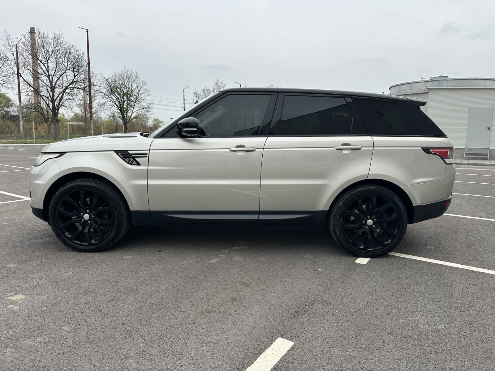 Land Rover Range Rover Sport  - изображение 2