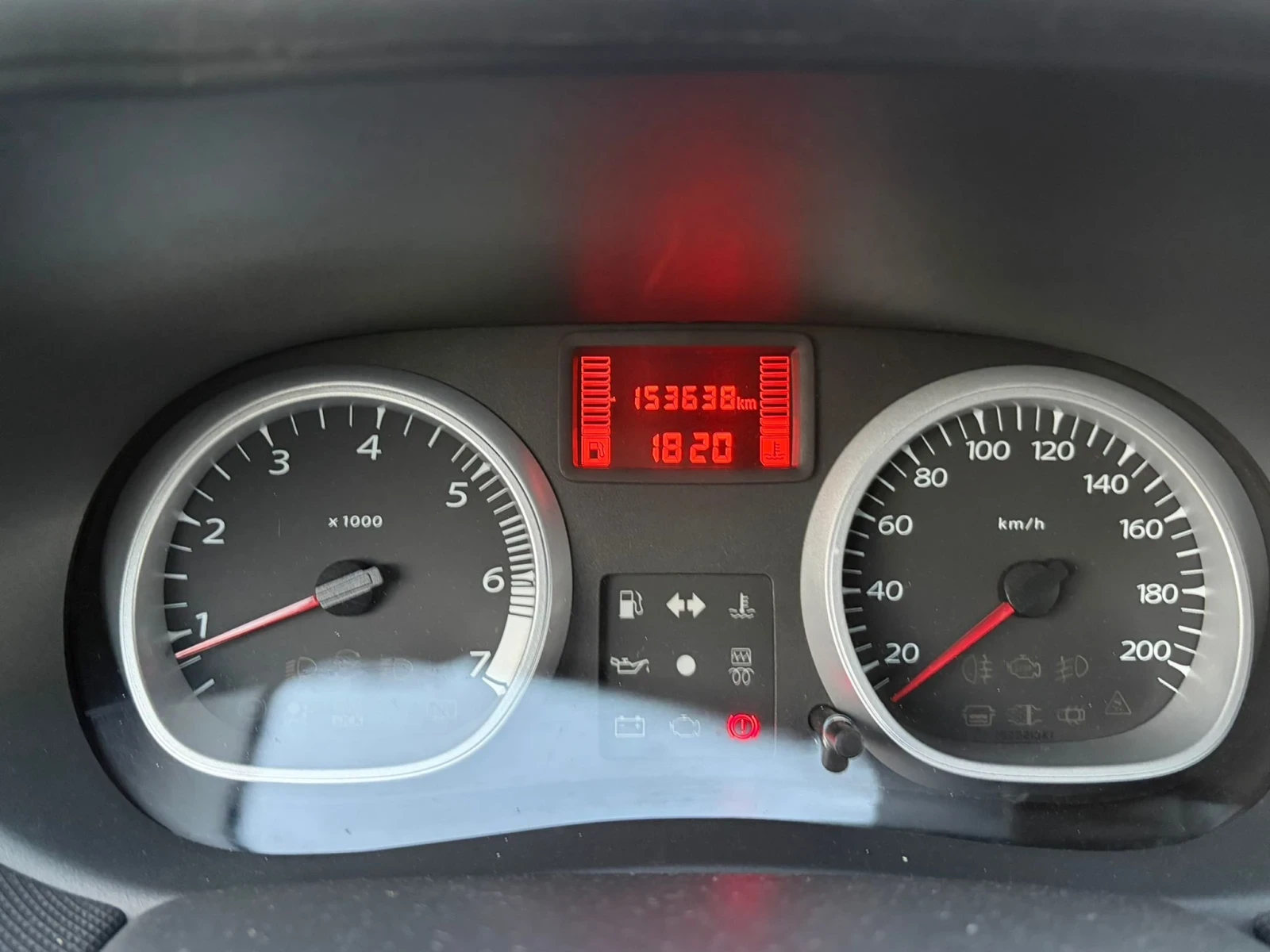 Dacia Duster 1.5DCI---153.000km - изображение 4