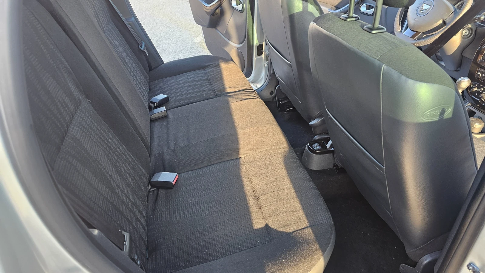 Dacia Duster 1.5DCI---153.000km | Mobile.bg � ����������� 11