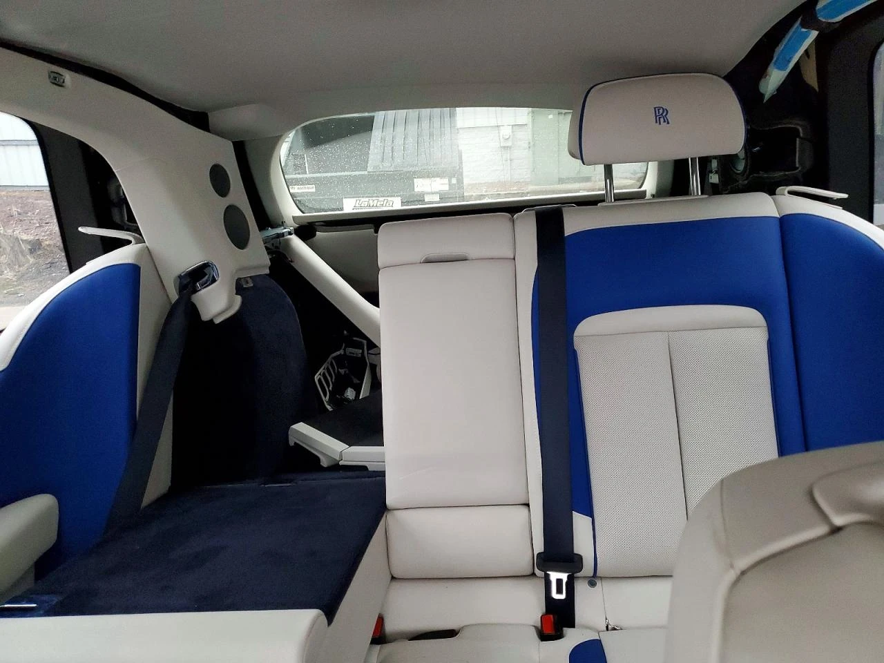 Rolls-Royce Cullinan  - изображение 10