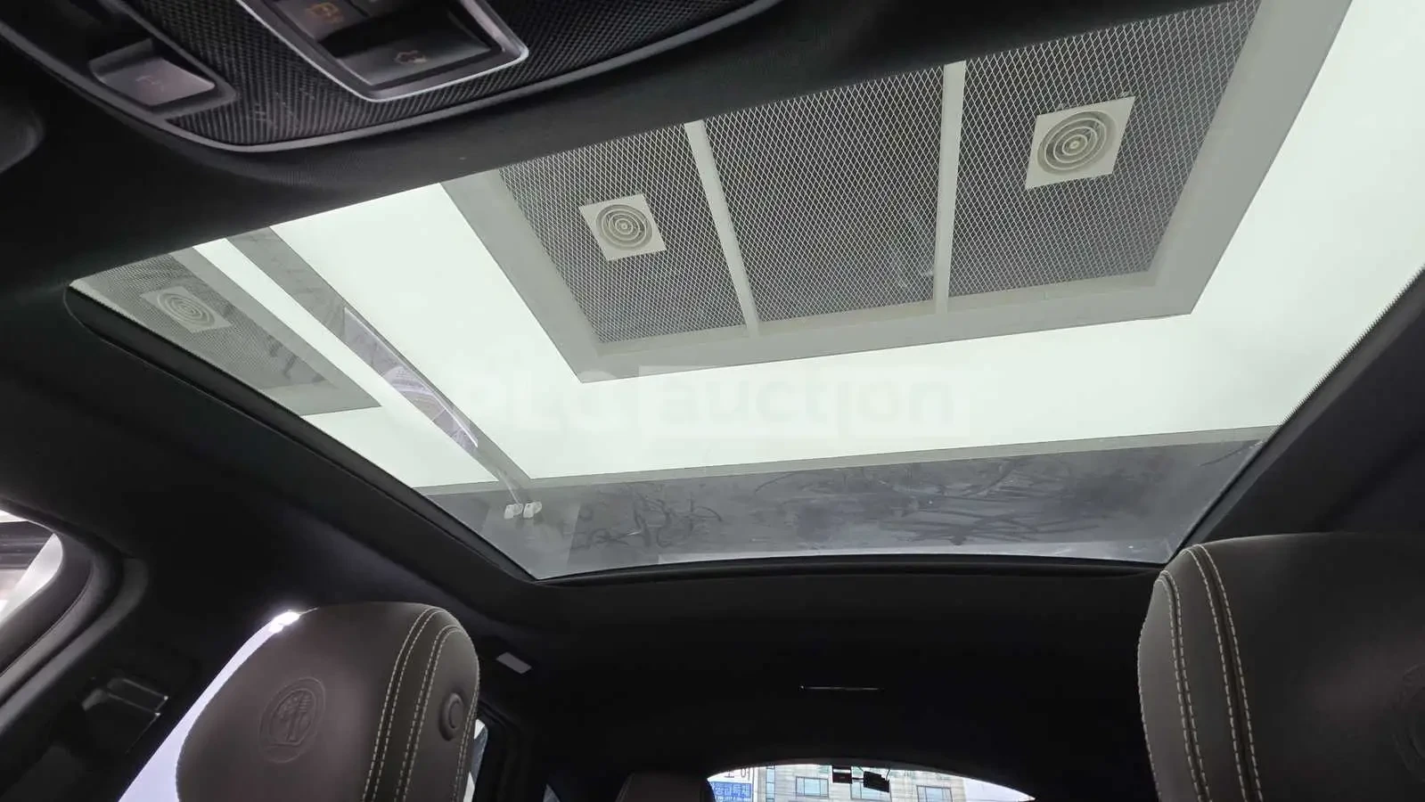 Mercedes-Benz GLE 63 S AMG 2019* HARMAN* 360* ОБДУХ* КРАЙНА ЦЕНА* 55934 КМ, снимка 13 - Автомобили и джипове - 54058938