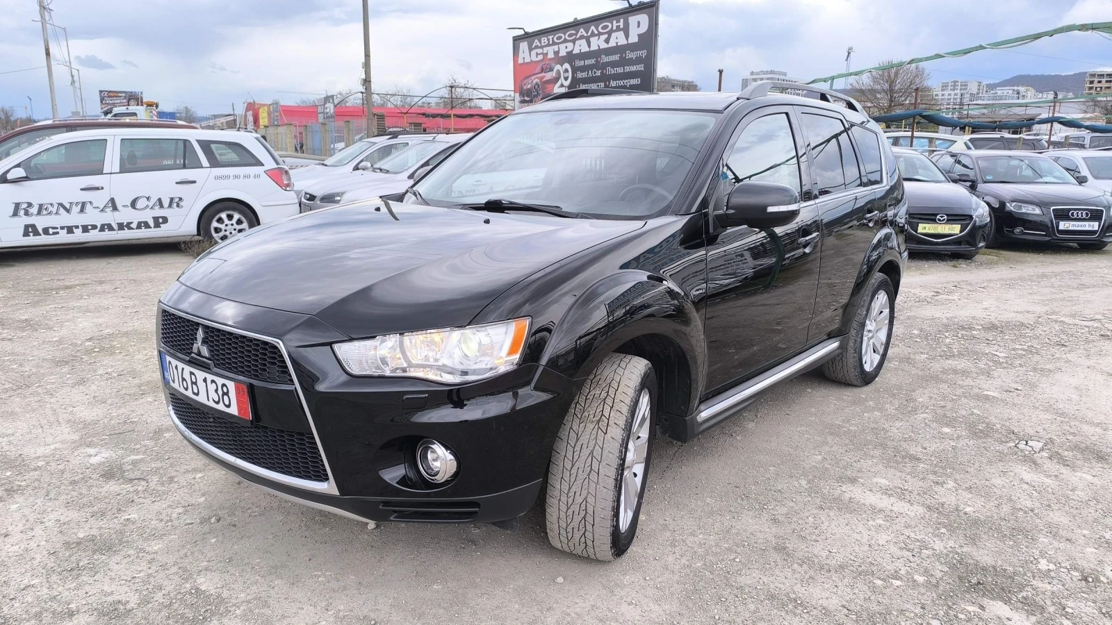 Mitsubishi Outlander 2.4i , снимка 2 - Автомобили и джипове - 54153735