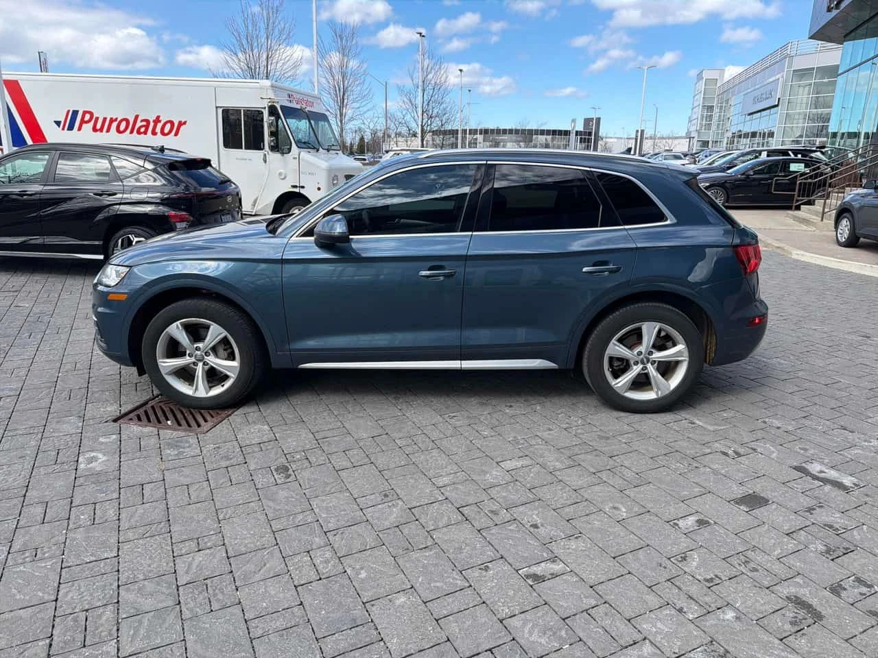 Audi Q5 Progressiv / 360 / ПОДГРЕВИ / МЪРТВА ТОЧКА , снимка 11 - Автомобили и джипове - 54266845