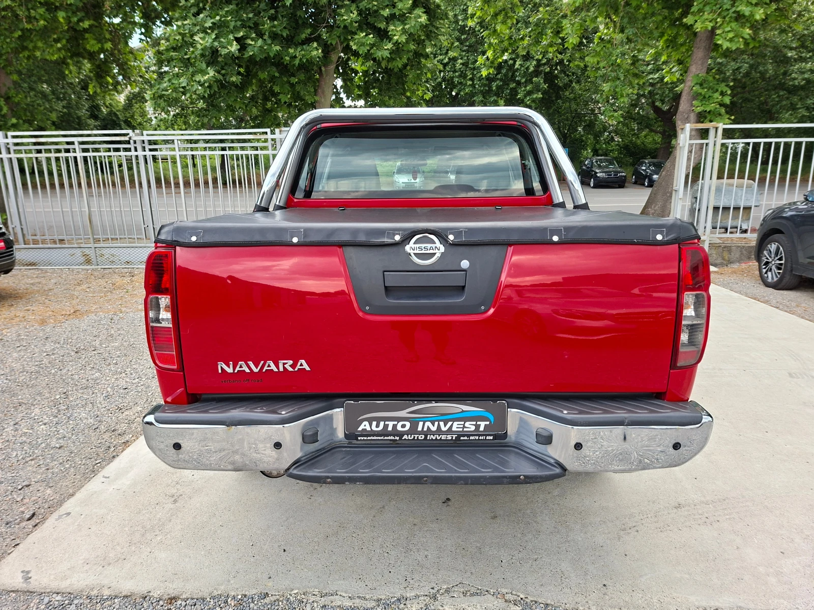 Nissan Navara 2.5/190ks, снимка 6 - Автомобили и джипове - 54699552